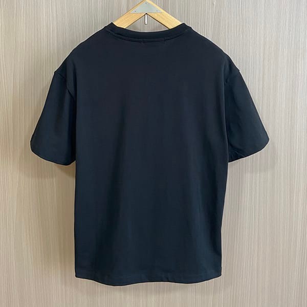 入手困難プラダ トライアングルロゴ コットンTシャツ パロディ ホワイト puz97805